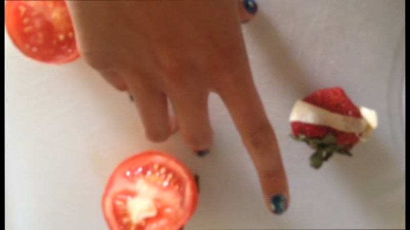 screenshot-the-hand-dance